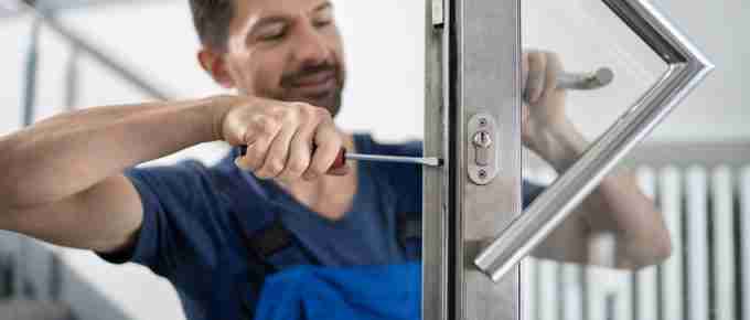 Commercial Locksmith Tips