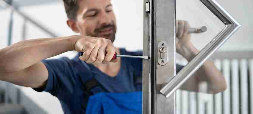 Commercial Locksmith Tips